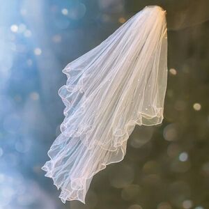 Elegant White Bridal Veil
